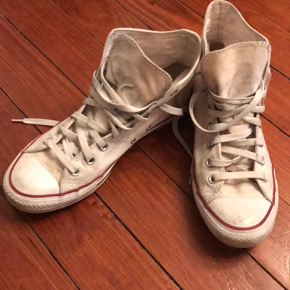 Converse All Star ⭐️ High Tops.